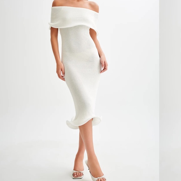 Meshki off shoulder white dress size M - Picture 1 of 4